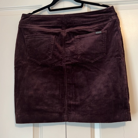 Corduroy 5 pocket pull on skirt - Picture 2 of 2